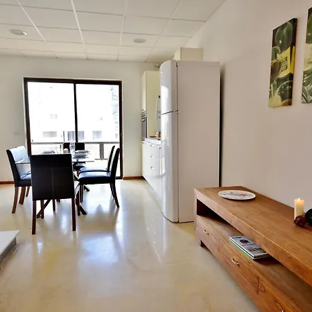 Pensjonat City Living Tk2 Rm 1 St. Julian's